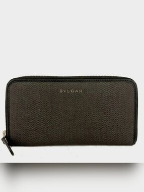 BVLGARI Weekend Long Zip Around Wallet